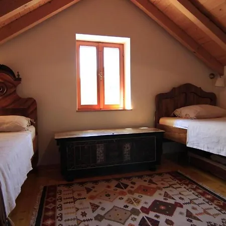 Stone Dalmatian House Modern, Stylish With Pool Feriehus Postira